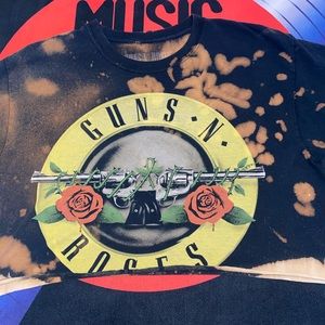 REPURPOSE VINTAGE GUNS N ROSES CROP TOP TOUR SHIRT